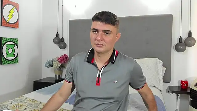Snapshot of AndrethMuller chatting on April 24, 2026, 6:21 pm AndrethMuller online show from April 24, 2026, 6:21 pm