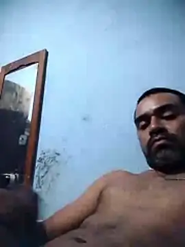 Snapshot of Imdim77 chatting on April 8, 2026, 1:29 am Imdim77 online show from April 8, 2026, 1:29 am