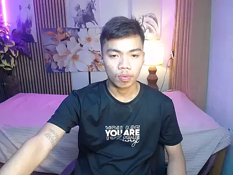 Snapshot of mike_cummer chatting on January 6, 2026, 5:28 pm mike cummer online show from January 6, 2026, 5:28 pm