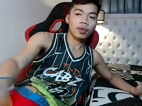 Snapshot of mike_cummer chatting on December 15, 2025, 10:32 am mike cummer online show from December 15, 2025, 10:32 am