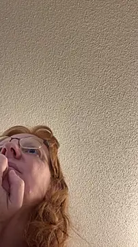 Snapshot of Lenaravenswood chatting on January 10, 2026, 8:09 am Lenaravenswood online show from January 10, 2026, 8:09 am