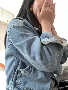 cmvoo online show from April 23, 2026, 6:42 am