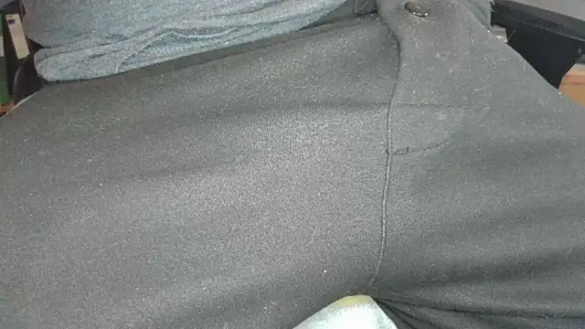 Snapshot of oldmann08 chatting on February 14, 2026, 8:14 am oldmann08 online show from February 14, 2026, 8:14 am