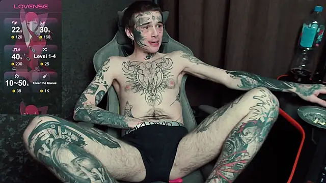 Snapshot of lonelycry7tal chatting on December 16, 2025, 9:41 pm lonelycry7tal online show from December 16, 2025, 9:41 pm