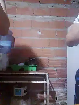 Snapshot of damianema2023 chatting on December 17, 2025, 5:29 pm damianema2023 online show from December 17, 2025, 5:29 pm