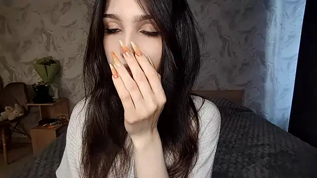 Qwami Amie online show from March 26, 2026, 1:20 pm