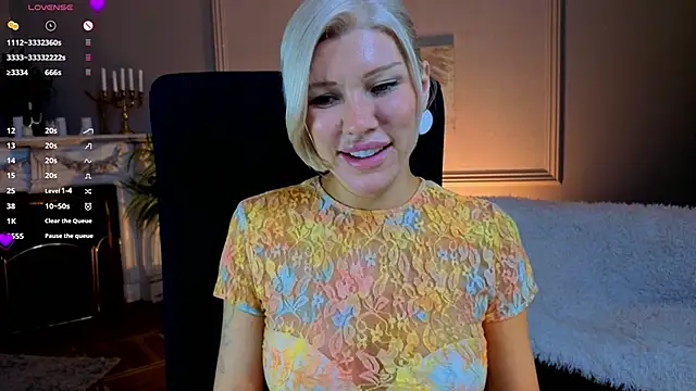 Snapshot of Lindsi_Luvviv chatting on June 28, 2026, 4:46 pm Lindsi Luvviv online show from June 28, 2026, 4:46 pm