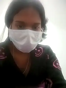 pritiqueen1001 online show from December 14, 2025, 8:53 am