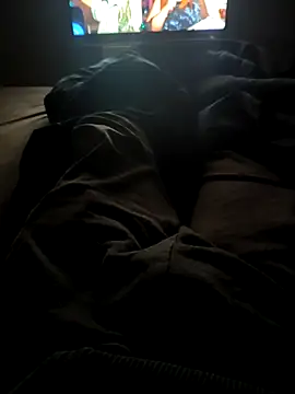 franckil33 online show from December 14, 2025, 9:31 pm