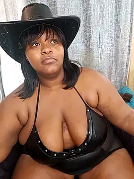 Snapshot of ChoklitBerryXX chatting on May 11, 2026, 10:05 am ChoklitBerryXX online show from May 11, 2026, 10:05 am