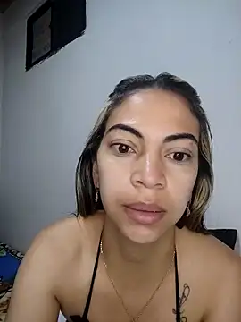 Evangeline Bonnet online show from February 4, 2026, 11:05 am