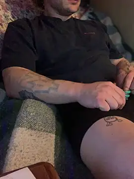 Snapshot of Ldnick69 chatting on March 12, 2026, 7:29 pm Ldnick69 online show from March 12, 2026, 7:29 pm