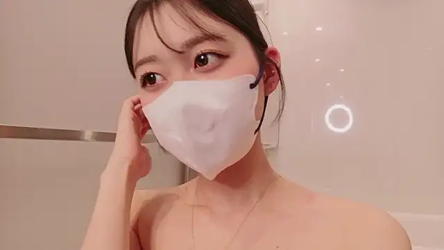 Ms-KARINA online show from February 12, 2026, 6:24 am