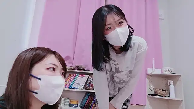 Ms-KARINA online show from February 4, 2026, 5:57 am