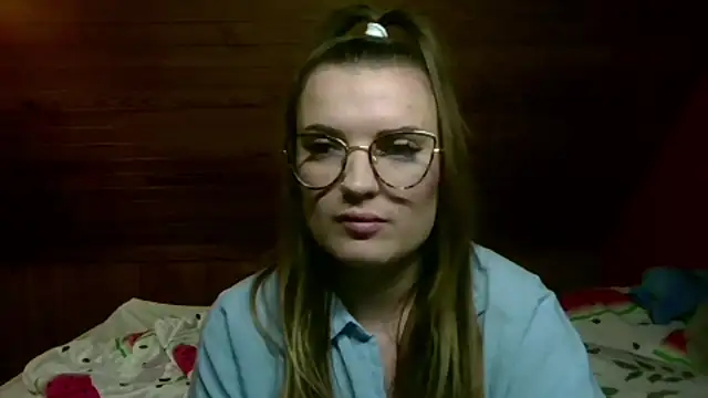 Snapshot of VanessaHard chatting on December 17, 2025, 8:36 pm VanessaHard online show from December 17, 2025, 8:36 pm