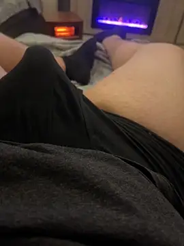 itzdaddy14 online show from March 29, 2026, 3:52 am