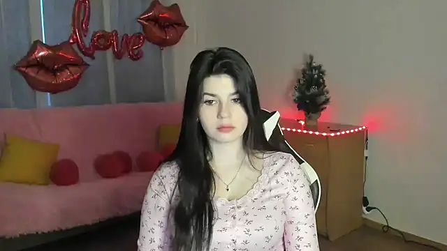 Snapshot of KisaModel chatting on February 21, 2026, 1:07 am KisaModel online show from February 21, 2026, 1:07 am