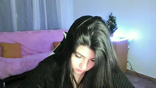 Snapshot of KisaModel chatting on January 31, 2026, 7:12 pm KisaModel online show from January 31, 2026, 7:12 pm