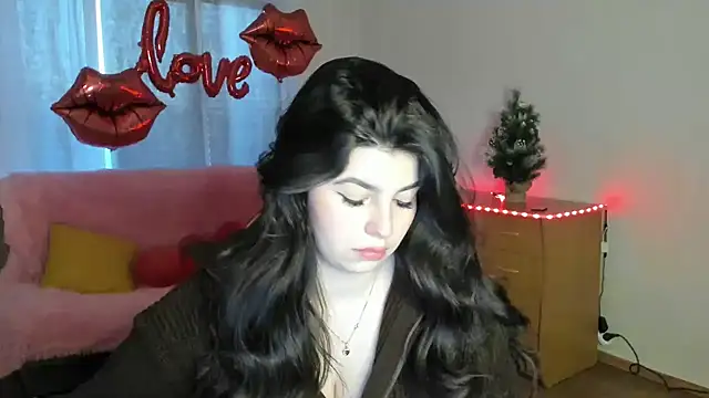 Snapshot of KisaModel chatting on February 16, 2026, 1:37 am KisaModel online show from February 16, 2026, 1:37 am