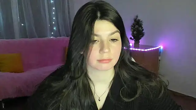 Snapshot of KisaModel chatting on February 12, 2026, 1:16 am KisaModel online show from February 12, 2026, 1:16 am