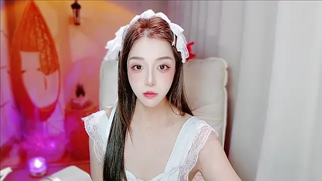 Snapshot of zizi-a chatting on February 10, 2026, 2:49 pm zizi-a online show from February 10, 2026, 2:49 pm