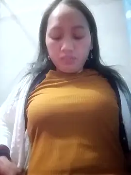 Snapshot of Luckyy03 chatting on December 16, 2025, 2:54 pm Luckyy03 online show from December 16, 2025, 2:54 pm