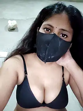 Snapshot of kanika05 chatting on February 23, 2026, 11:33 am kanika05 online show from February 23, 2026, 11:33 am