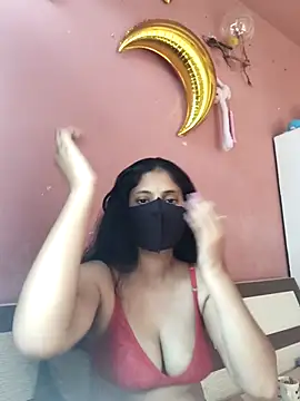 Snapshot of kanika05 chatting on February 14, 2026, 8:47 am kanika05 online show from February 14, 2026, 8:47 am