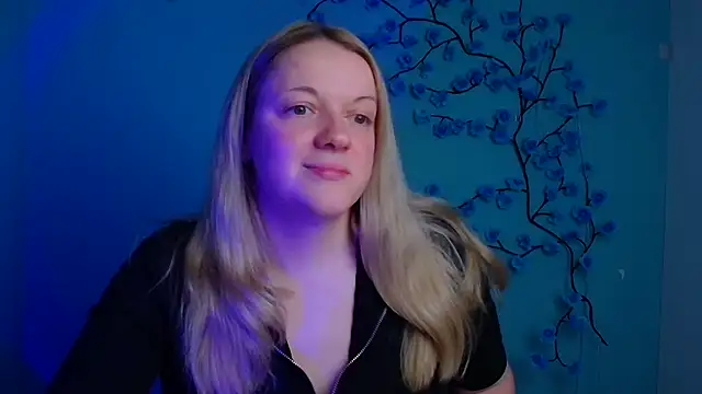 Snapshot of Samantha_Gloww chatting on December 14, 2025, 1:17 pm Samantha Gloww online show from December 14, 2025, 1:17 pm