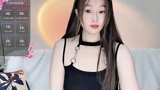 Snapshot of FH-AIAI chatting on December 16, 2025, 12:20 pm FH-AIAI online show from December 16, 2025, 12:20 pm