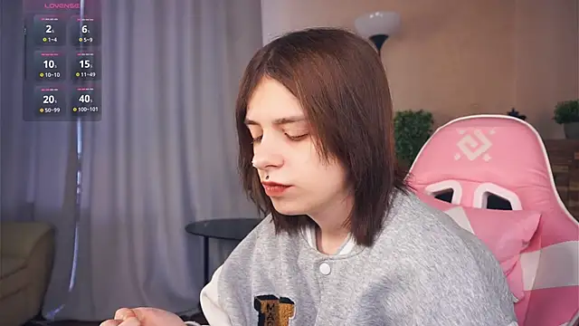 IleanaPishko online show from January 16, 2026, 8:40 am