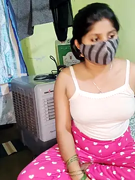 Snapshot of Cuple_masti72 chatting on April 17, 2026, 5:27 pm Cuple masti72 online show from April 17, 2026, 5:27 pm