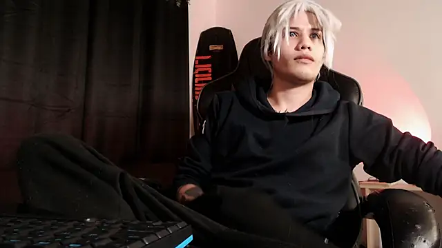 Snapshot of zack_morgan chatting on December 21, 2025, 4:03 am zack morgan online show from December 21, 2025, 4:03 am