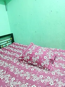 Snapshot of Ritika_sen chatting on April 1, 2026, 11:22 am Ritika sen online show from April 1, 2026, 11:22 am