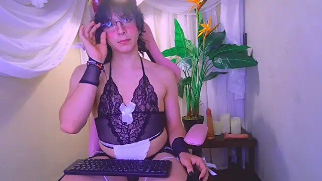 Shelly bat online show from March 19, 2026, 10:43 pm