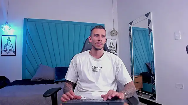 J king   online show from March 12, 2026, 9:19 pm