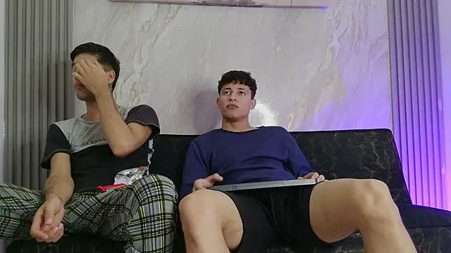 YOUNG GUYS1 online show from May 22, 2026, 7:28 am