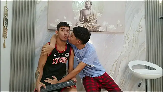 HORNY PRETTY online show from February 9, 2026, 1:20 pm