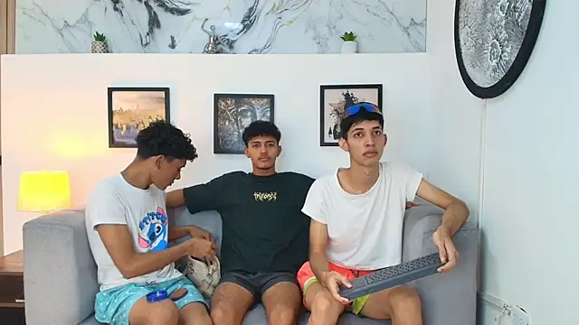 Snapshot of SWEET_RABBIT1 chatting on December 14, 2025, 6:24 pm SWEET RABBIT1 online show from December 14, 2025, 6:24 pm