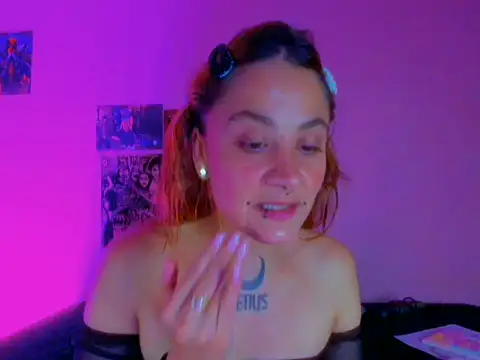 Gabrielabunny1 online show from May 26, 2026, 1:04 am
