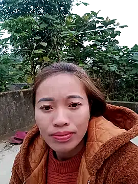 little-effy online show from January 13, 2026, 12:47 am