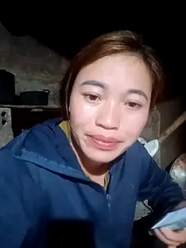 Snapshot of little-effy chatting on March 12, 2026, 12:20 pm little-effy online show from March 12, 2026, 12:20 pm