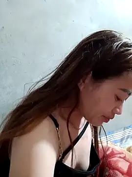 Snapshot of little-effy chatting on March 20, 2026, 6:31 pm little-effy online show from March 20, 2026, 6:31 pm