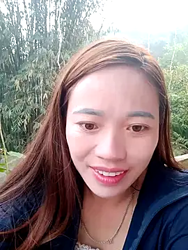 Snapshot of little-effy chatting on March 2, 2026, 12:55 am little-effy online show from March 2, 2026, 12:55 am