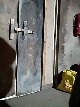 little-effy online show from February 27, 2026, 12:16 pm