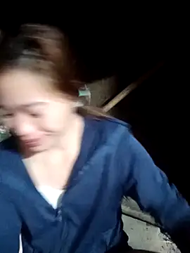 Snapshot of little-effy chatting on March 31, 2026, 10:23 pm little-effy online show from March 31, 2026, 10:23 pm