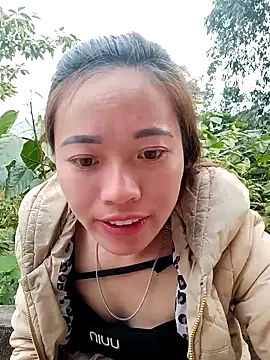 little-effy online show from February 7, 2026, 1:24 am