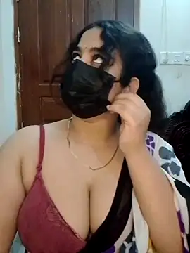 Snapshot of nosrat014 chatting on April 4, 2026, 9:05 am nosrat014 online show from April 4, 2026, 9:05 am