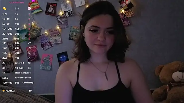 YummyTira online show from February 12, 2026, 6:24 am