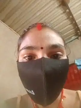 Laxmi9090 online show from February 13, 2026, 9:42 am